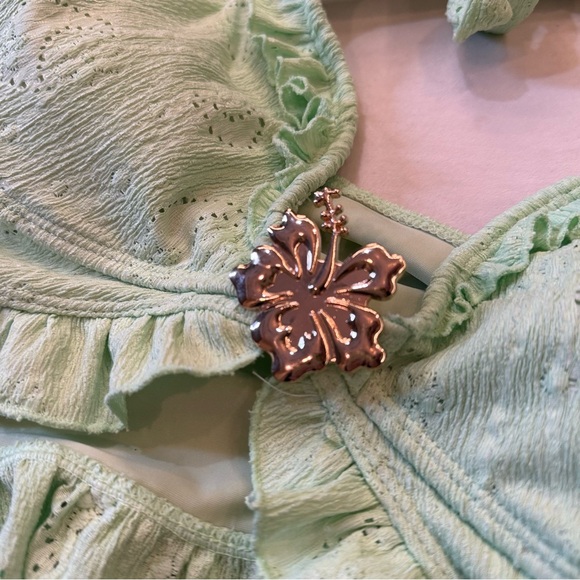 NWT Green Ruffled Bikini Set Size Large - Picture 4 of 12